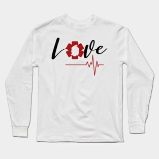 Love Nursing black text design with red Nurse star, silhouette and heartbeat Long Sleeve T-Shirt